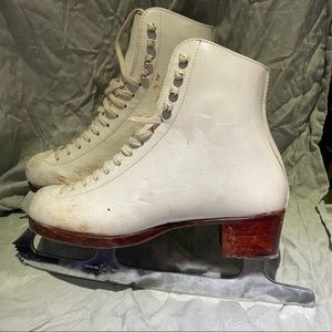 Riedell Ice Skates with MK Club 2000 blades